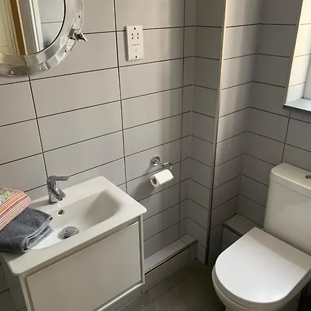 Harbour View Newquay, 2bed, 2br Parking, Ground Floor *